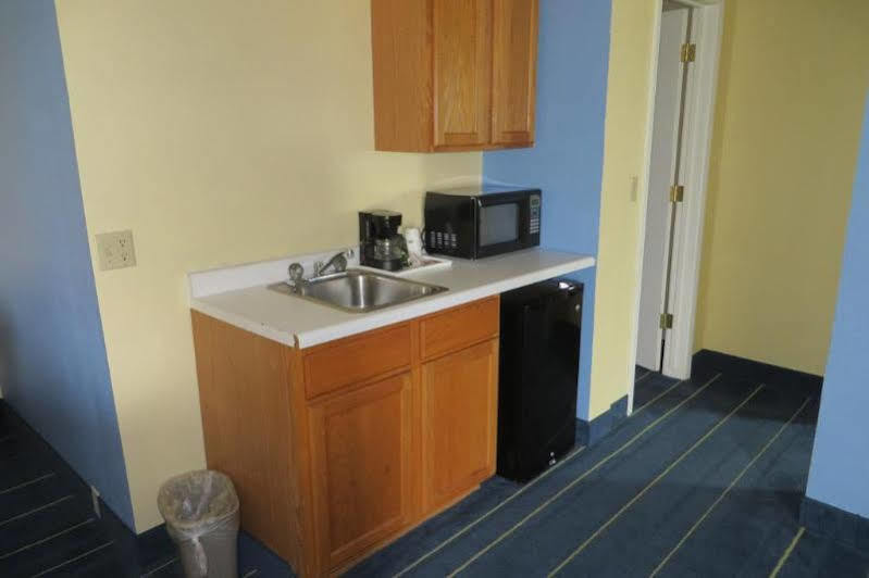 Days Inn By Wyndham Alexandria Mn エクステリア 写真