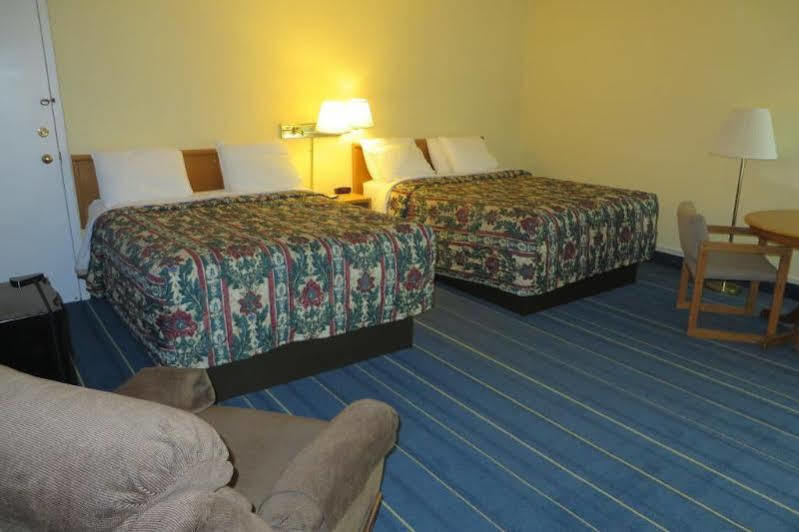 Days Inn By Wyndham Alexandria Mn エクステリア 写真