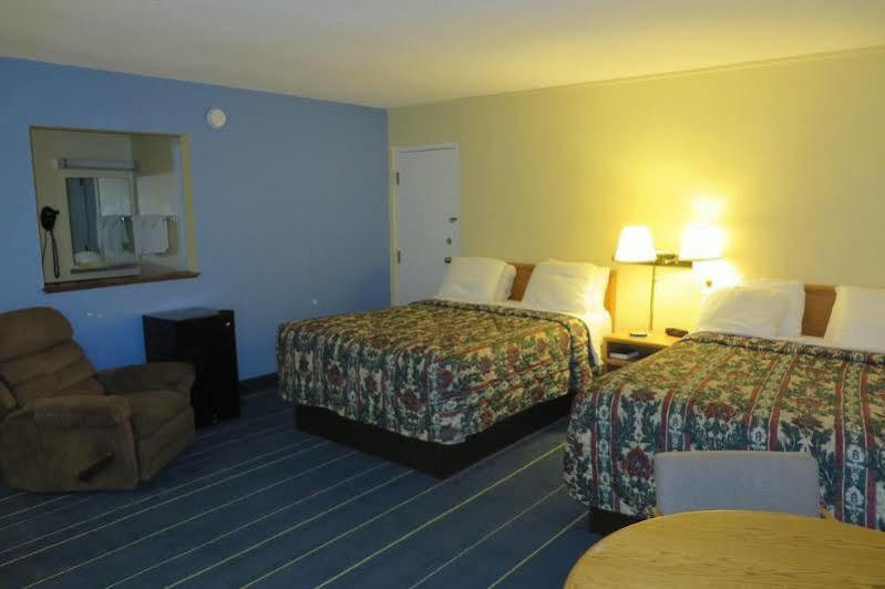 Days Inn By Wyndham Alexandria Mn エクステリア 写真